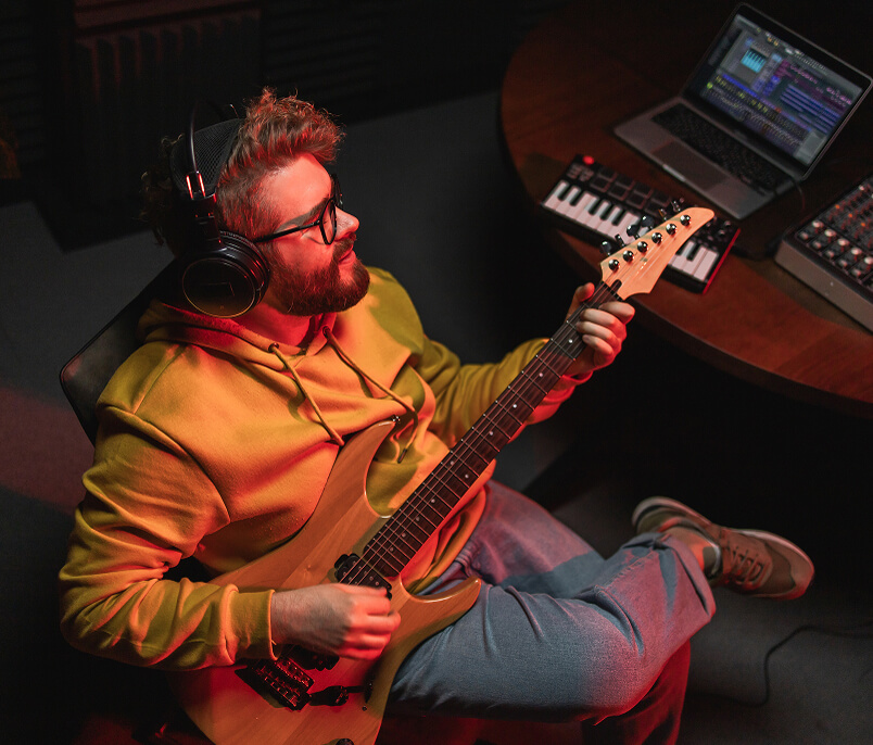 guitarist-image